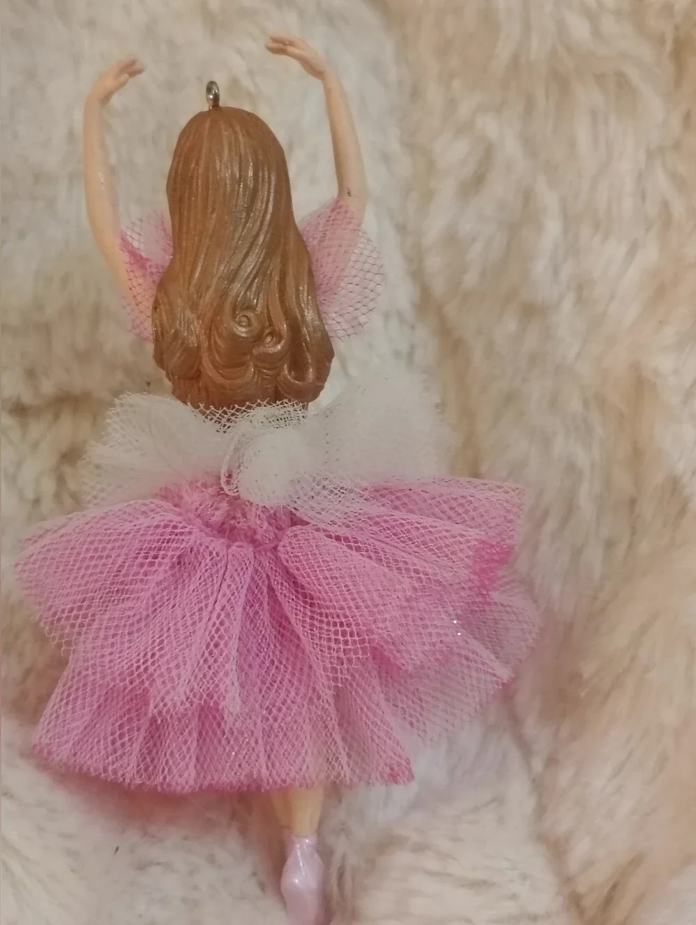 Hallmark Keepsake Ornament 'Flower Ballerina Barbie' from 2007